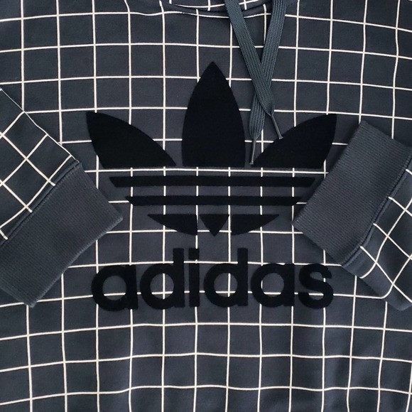 ADIDAS Black Cropped Hoodie, Women's: Medium, $50 - Picture 5 of 8